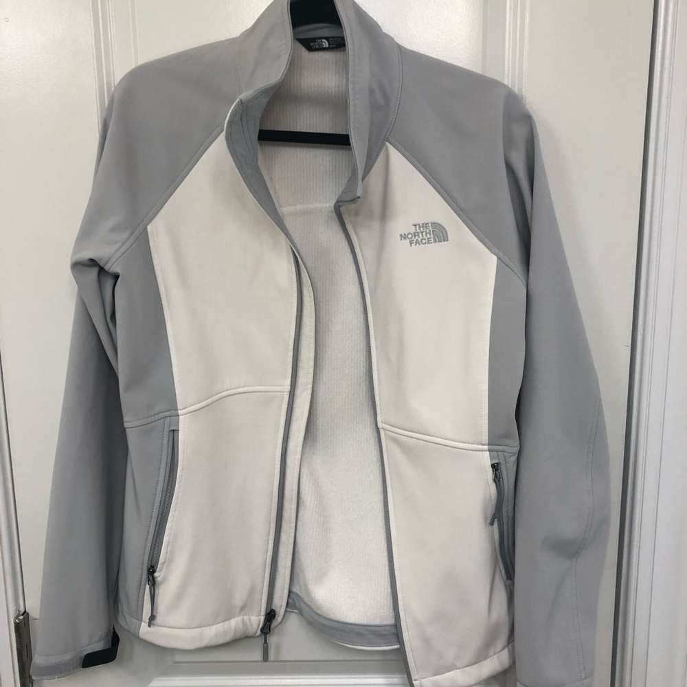 North Face jacket coat - gray white - size M
